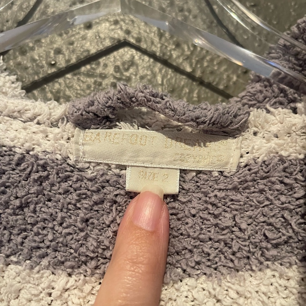 Barefoot Dreams Cozy Chic® Stripe Hooded Robe - Picture 8 of 11